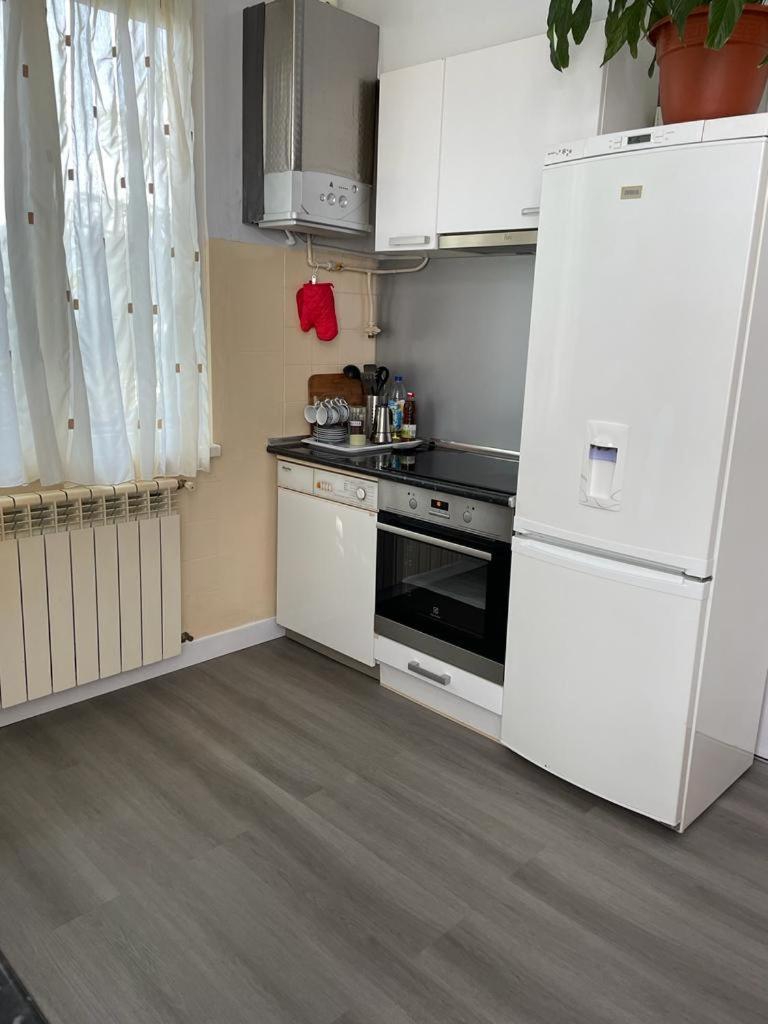 Habitaciones Privadas En Hendaye "Daniela", A 5 Minutes De La Gare D'Hendaye Et Euskotren, Wi-Fi Luaran gambar